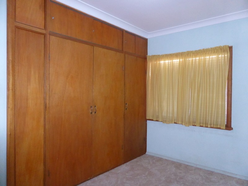 10 Glenwarrie Place, Parkes NSW 2870