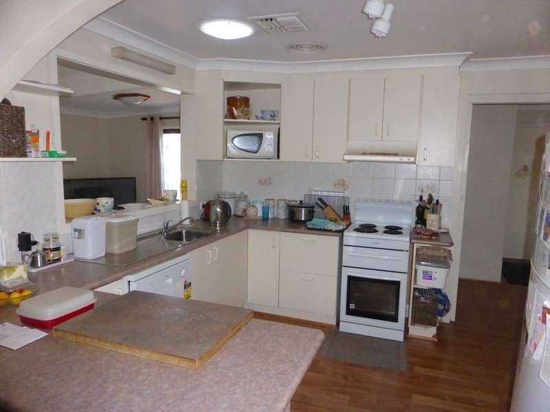 2 Alexandra Street, Parkes NSW 2870