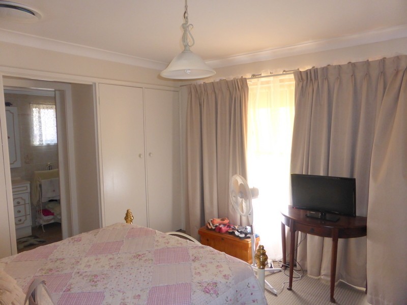 2 Alexandra Street, Parkes NSW 2870