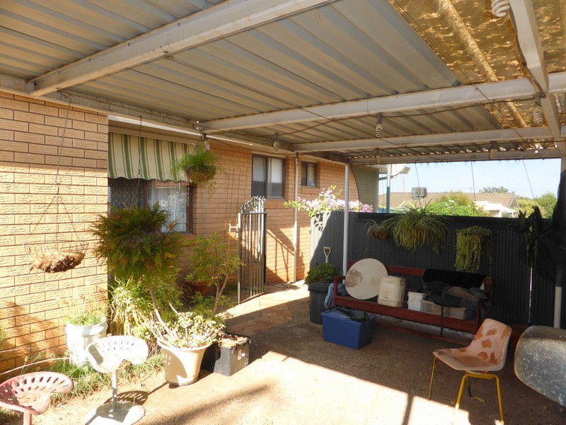 2 Alexandra Street, Parkes NSW 2870