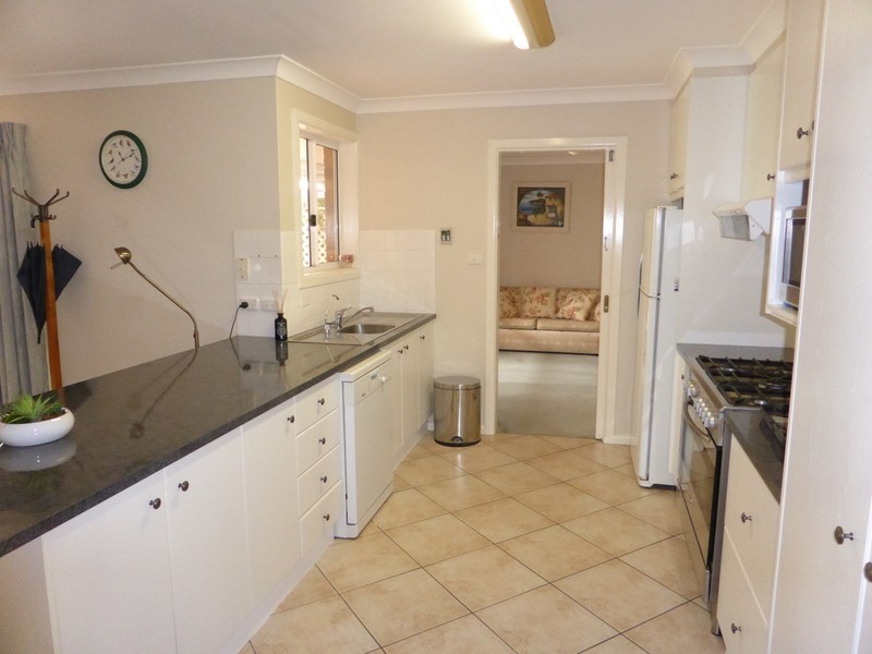 4 Danilenko Street, Parkes NSW 2870