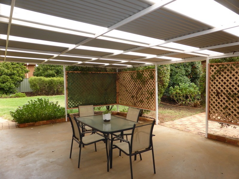 4 Danilenko Street, Parkes NSW 2870