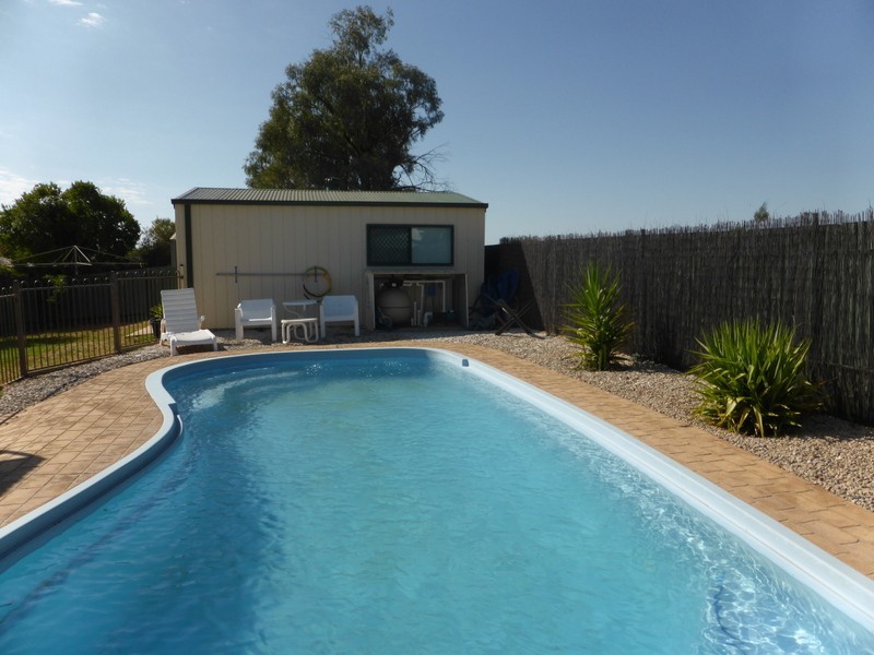 79 Woodward Street, Parkes NSW 2870