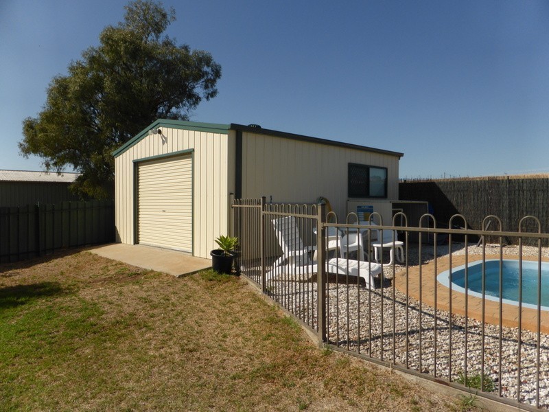 79 Woodward Street, Parkes NSW 2870