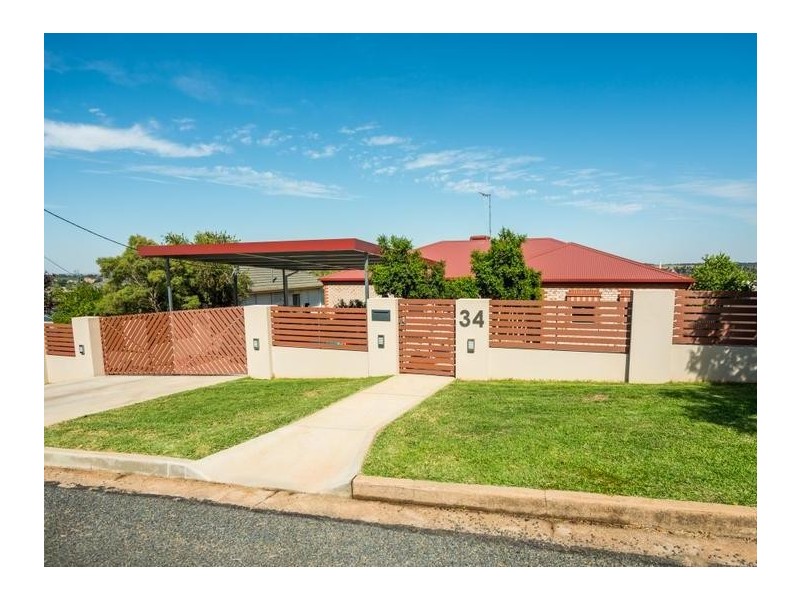 34 High Street, Parkes NSW 2870