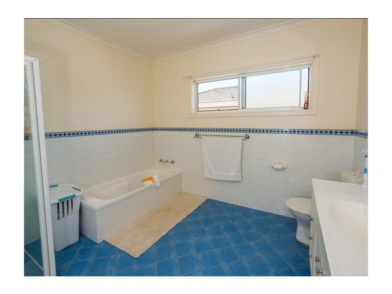 34 High Street, Parkes NSW 2870