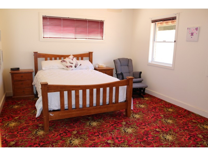 34 High Street, Parkes NSW 2870