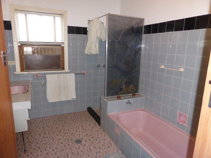 16A Armstrong Street, Parkes NSW 2870