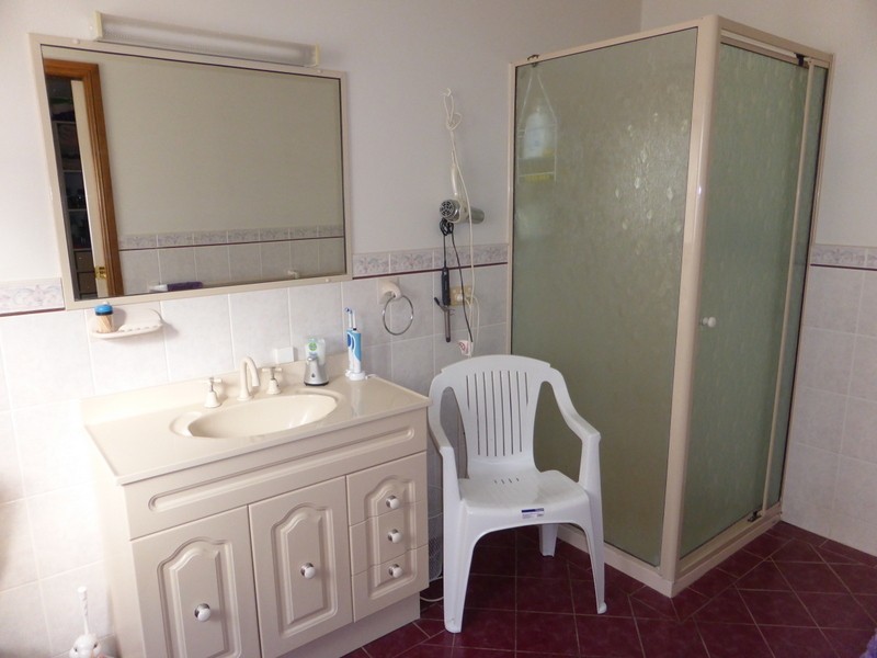 48 Field Road, Parkes NSW 2870