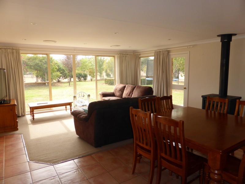 17 Wangara Lane, Parkes NSW 2870