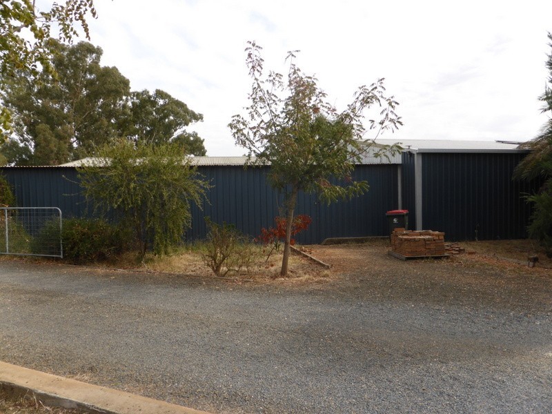 17 Wangara Lane, Parkes NSW 2870