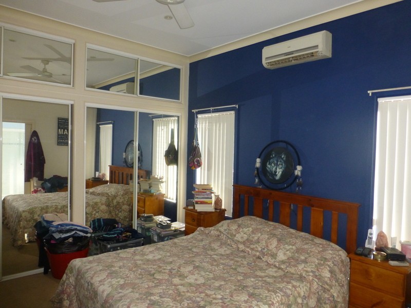 84 High Street, Parkes NSW 2870