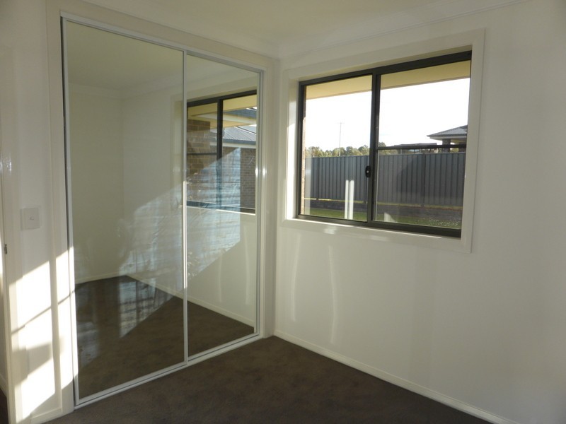9 Hydrangea Avenue, Parkes NSW 2870
