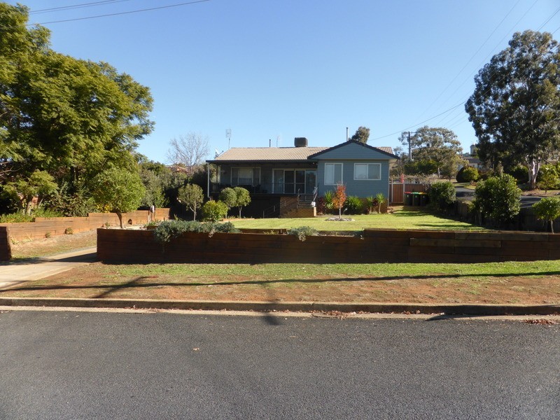 40 Lorking Street, Parkes NSW 2870