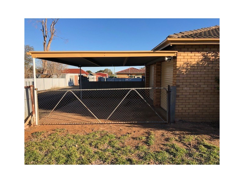 28 Carrington Street, Parkes NSW 2870