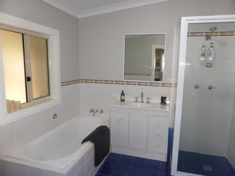 37A Albert Street, Parkes NSW 2870