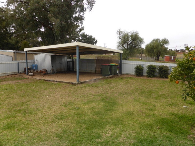 37A Albert Street, Parkes NSW 2870