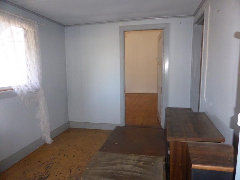 4 Orange Street, Parkes NSW 2870