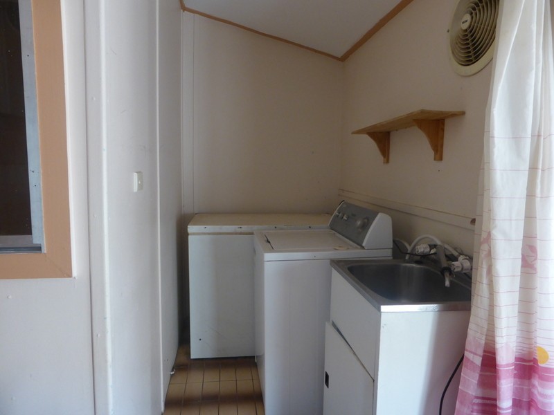 4 Orange Street, Parkes NSW 2870