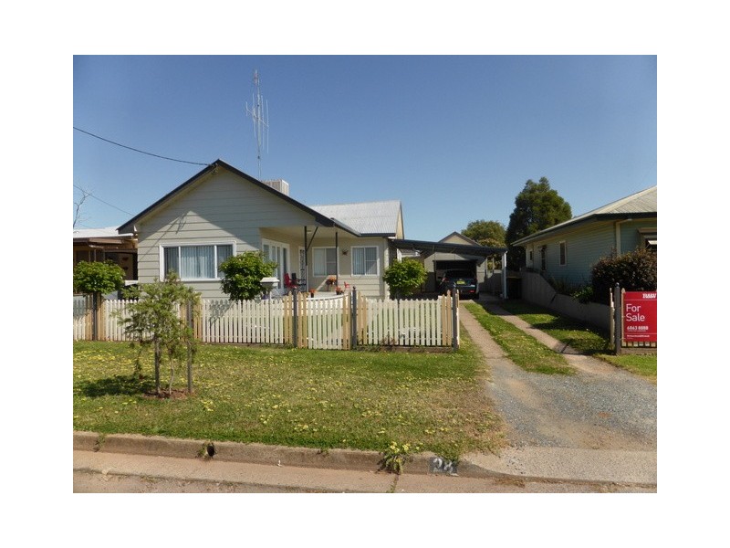 28 Pearce Street, Parkes NSW 2870