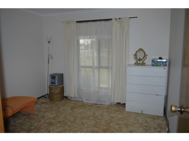74 Station Street, Bogan Gate NSW 2876