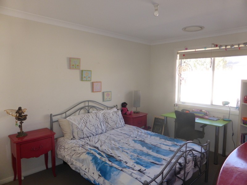 27 Alder Avenue, Parkes NSW 2870