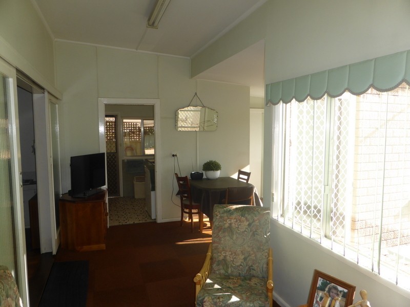 122-124 Victoria Street, Parkes NSW 2870