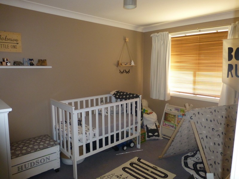 13 Ebelina Crescent, Parkes NSW 2870