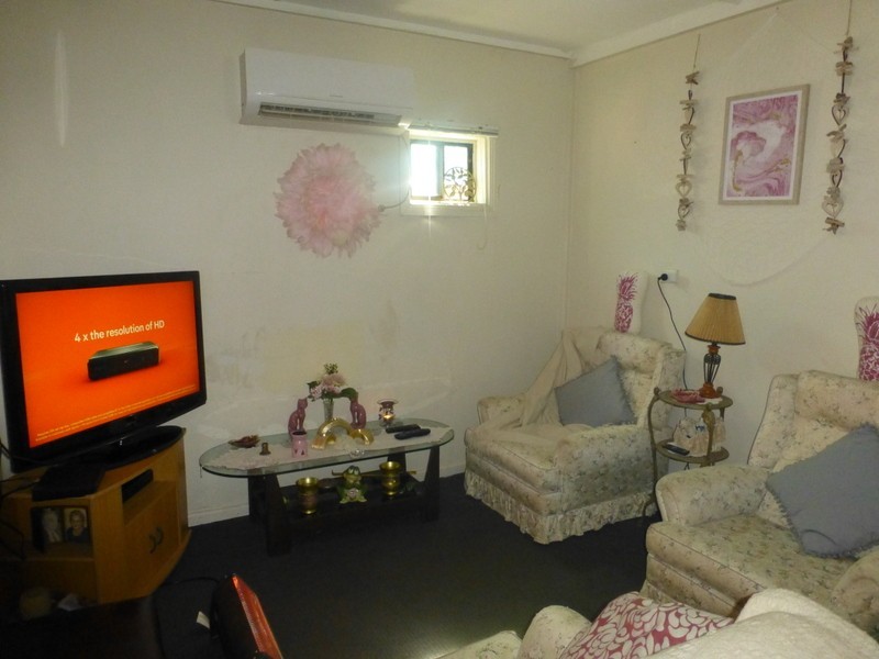 77 Hill Street, Parkes NSW 2870
