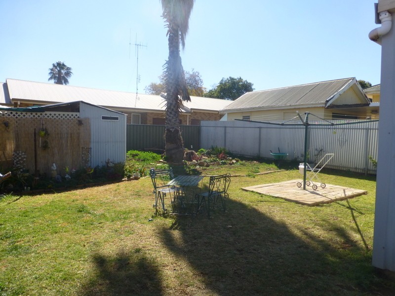 77 Hill Street, Parkes NSW 2870