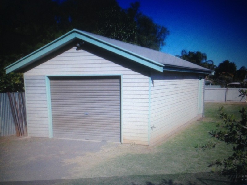 106 Derribong Street, Peak Hill NSW 2869