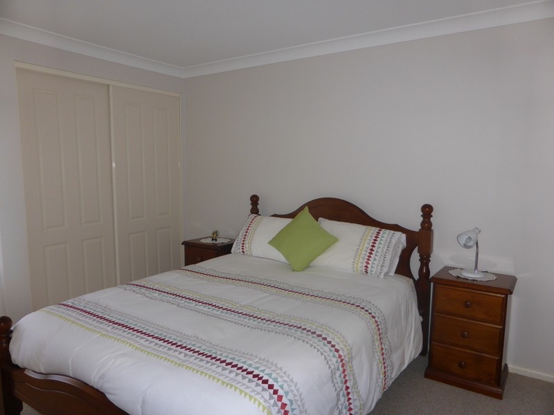 14 Glenburnie Close, Parkes NSW 2870