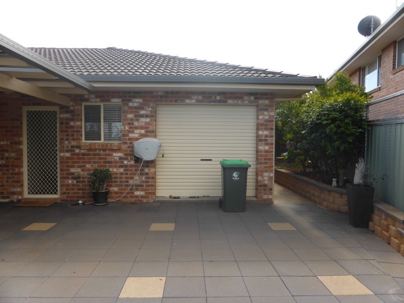 14 Glenburnie Close, Parkes NSW 2870