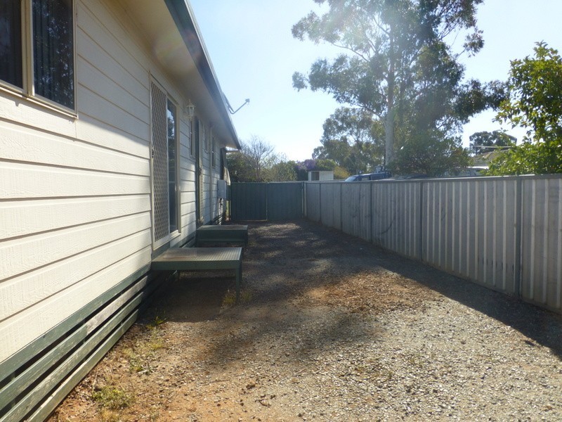 6 Koala Street, Parkes NSW 2870