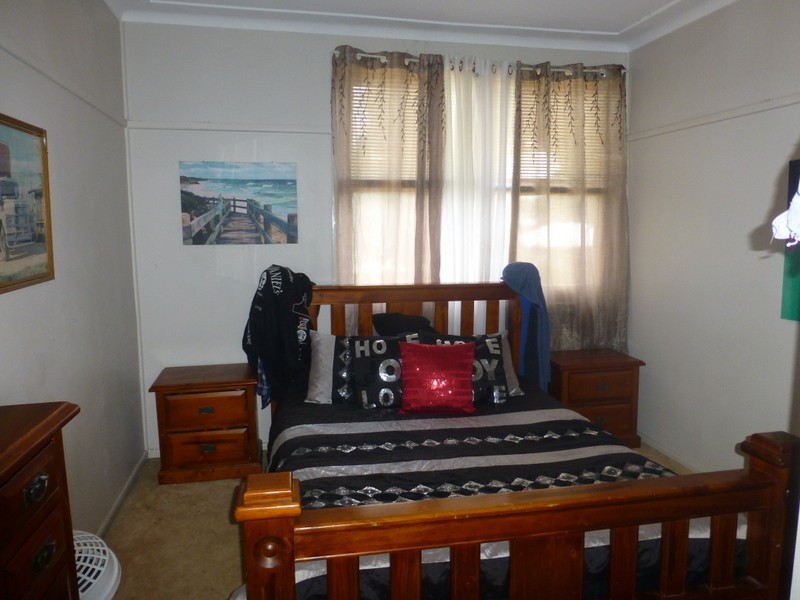 6 Gallop Avenue, Parkes NSW 2870