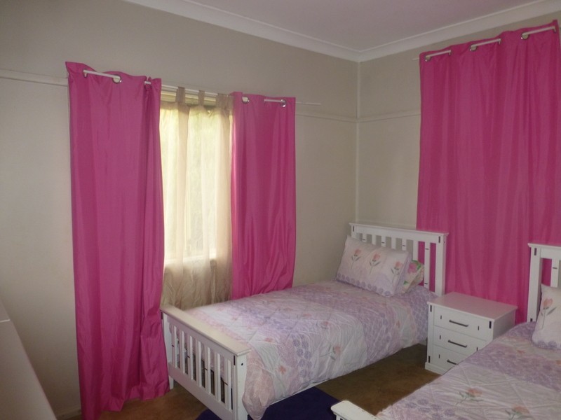 6 Gallop Avenue, Parkes NSW 2870