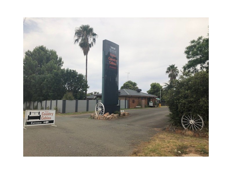 15-21 Peak Hill Road, Parkes NSW 2870