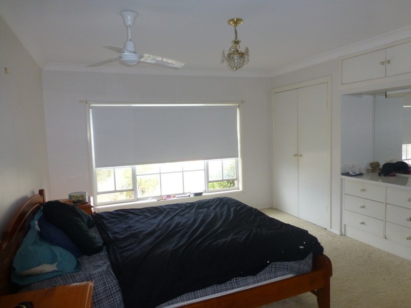 16 Jones Street, Parkes NSW 2870