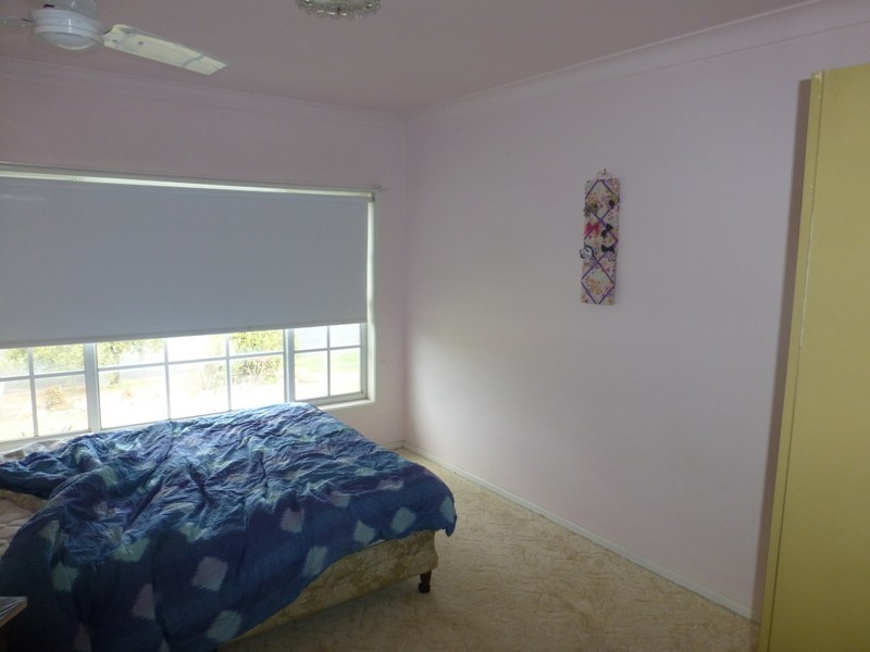 16 Jones Street, Parkes NSW 2870