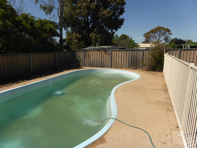 3 Dalley Street, Parkes NSW 2870