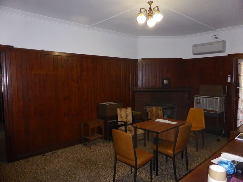 19 Best Street, Parkes NSW 2870