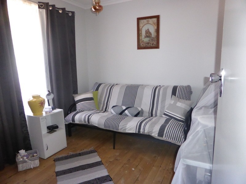 5 Tichborne Street, Parkes NSW 2870