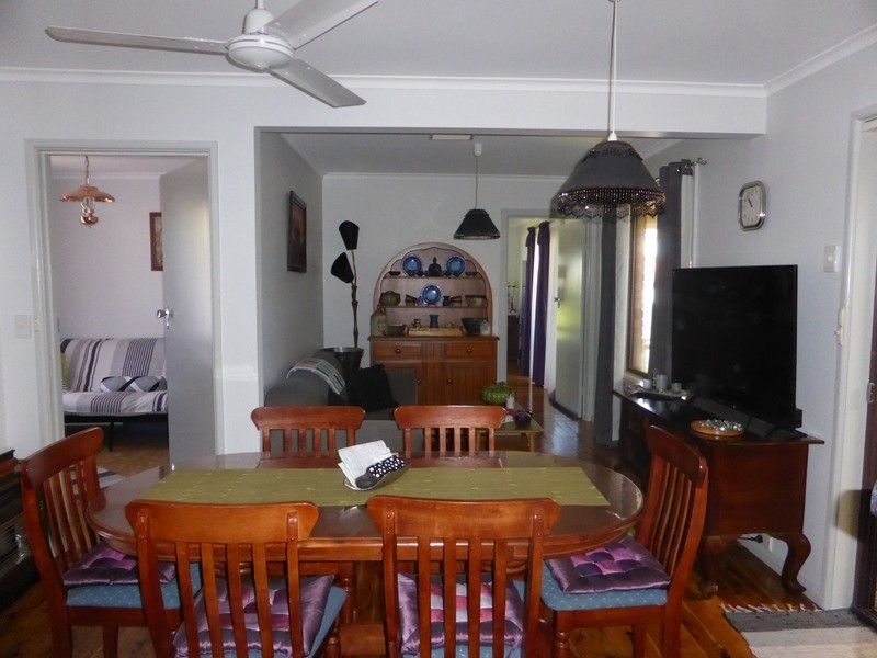 5 Tichborne Street, Parkes NSW 2870