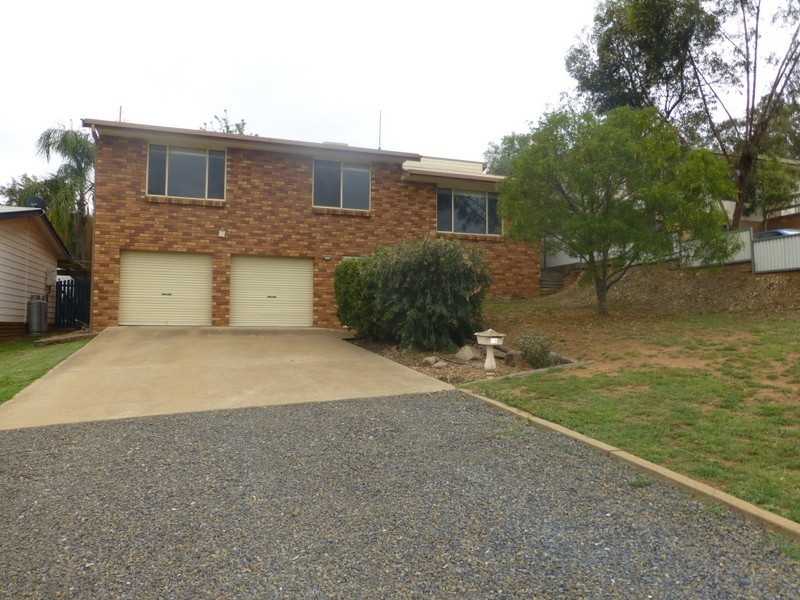 15 William Street, Parkes NSW 2870