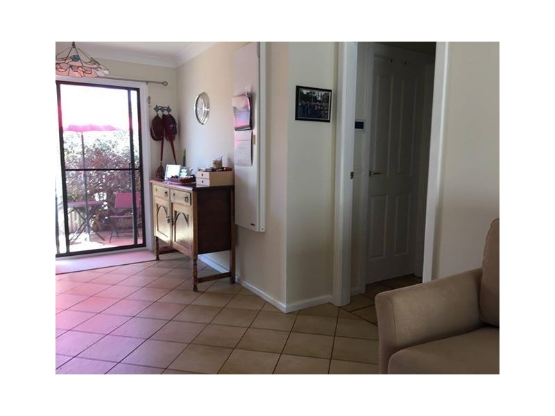 7 Flinders Street, Parkes NSW 2870