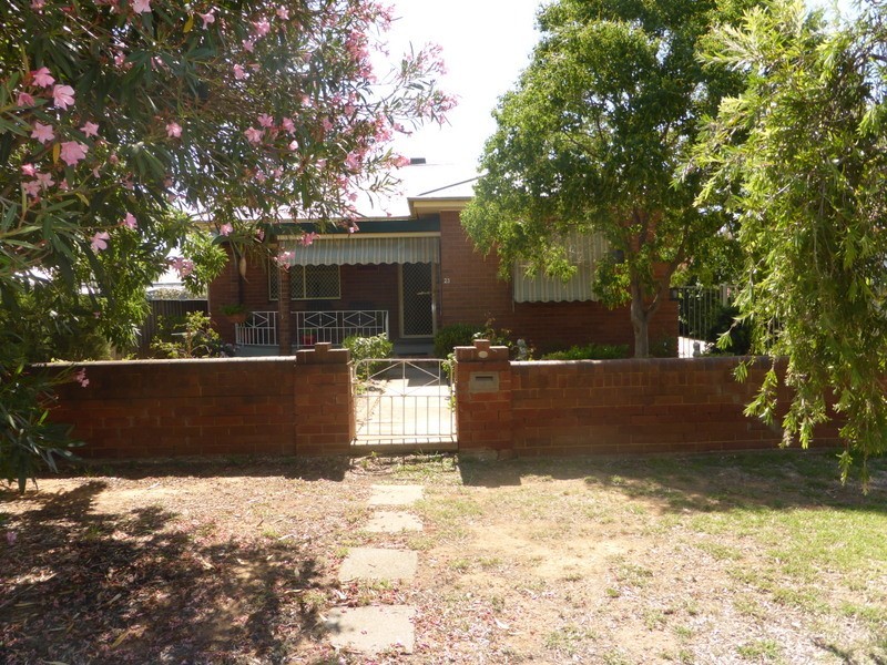 23 Phillip Street, Parkes NSW 2870