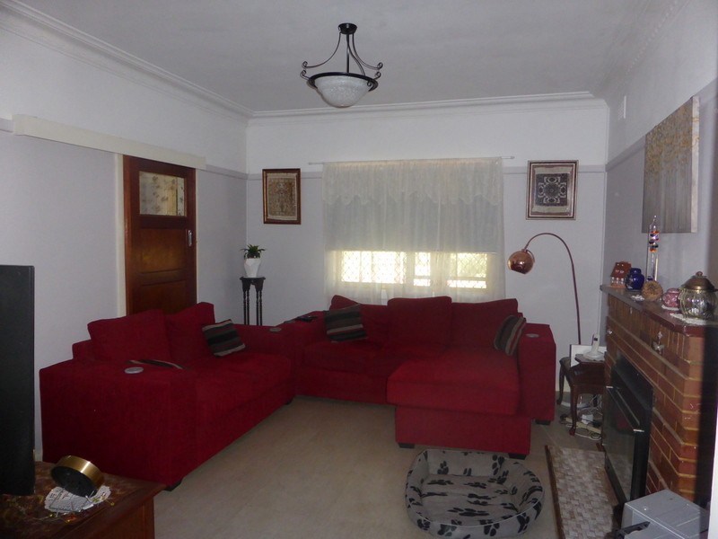 23 Phillip Street, Parkes NSW 2870