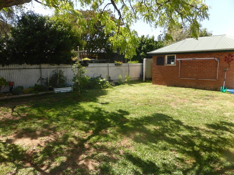 23 Phillip Street, Parkes NSW 2870