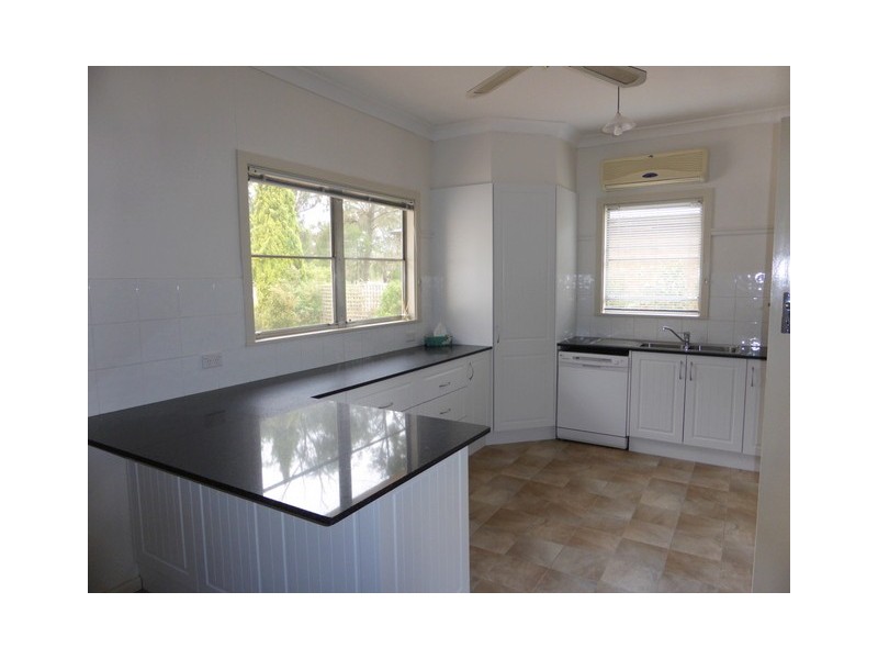 13-15 Kelly Road, Parkes NSW 2870