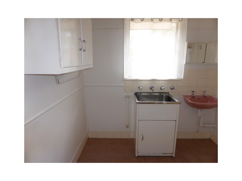 13-15 Kelly Road, Parkes NSW 2870